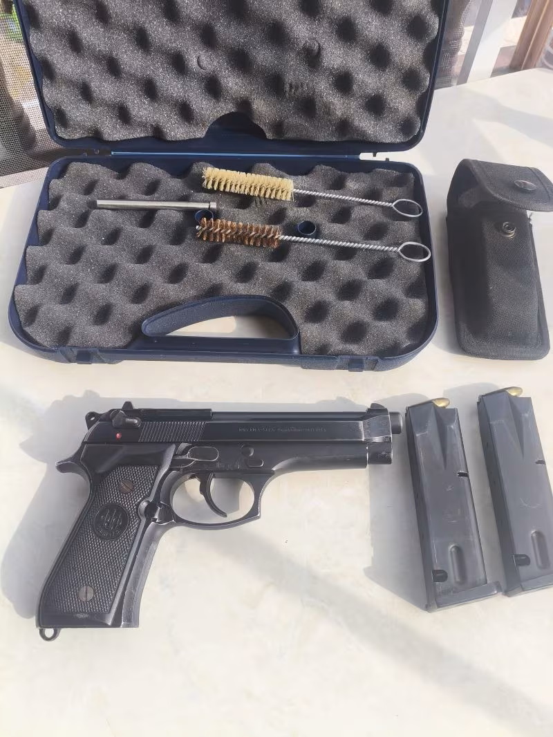 Beretta silah emekli polisten