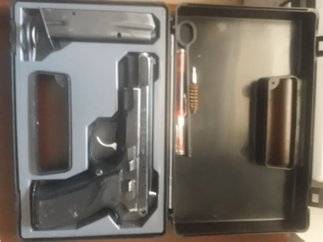 Emekli Polisten CZ 75 B