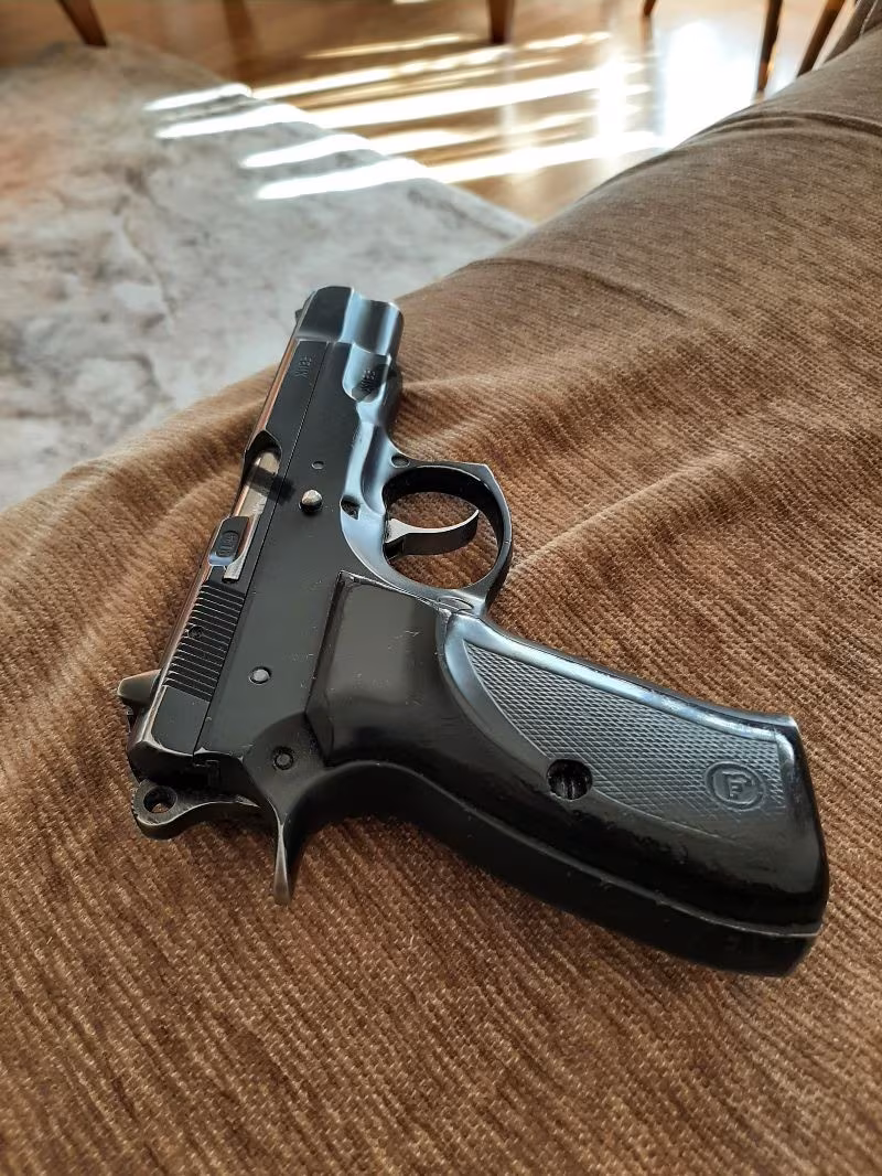 Emekli Polis memurundan tertemiz