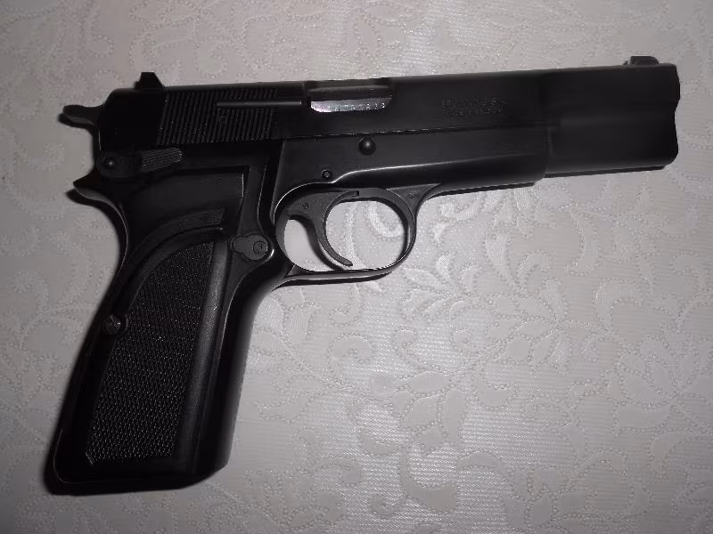 BROWNİNG 14 KUTUSUNDA ÇOK TEMİZ