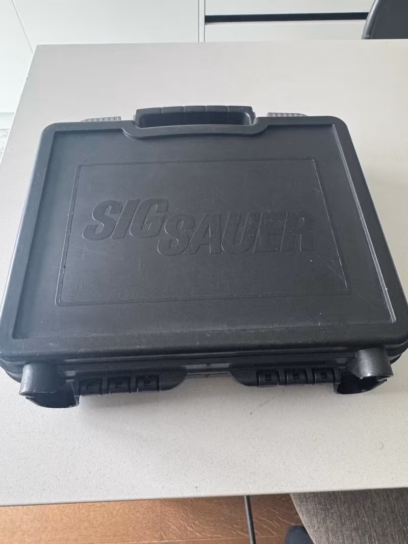 SIG SAUER P 226 NEREDEYSE HİÇ KULLANILMAMIŞ