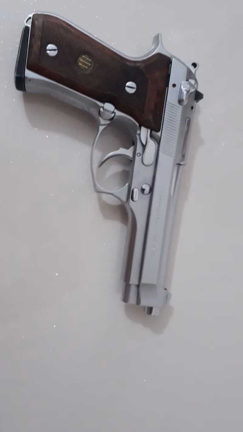 Çok Temiz Beretta