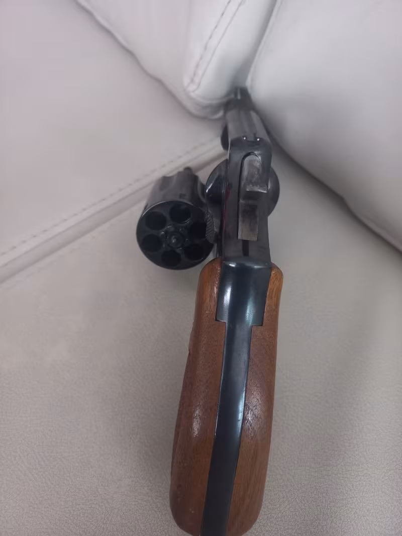 Özel serili smith wesson