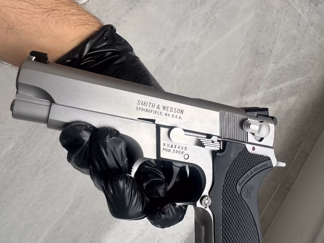 5906 SMİTH WESSON 15+1 USA