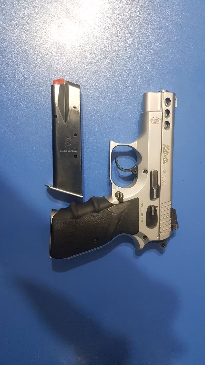 Sarsilmaz kama sport