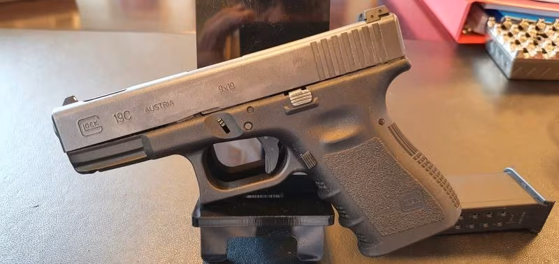 Glock 19 C 16 lı 9 mm