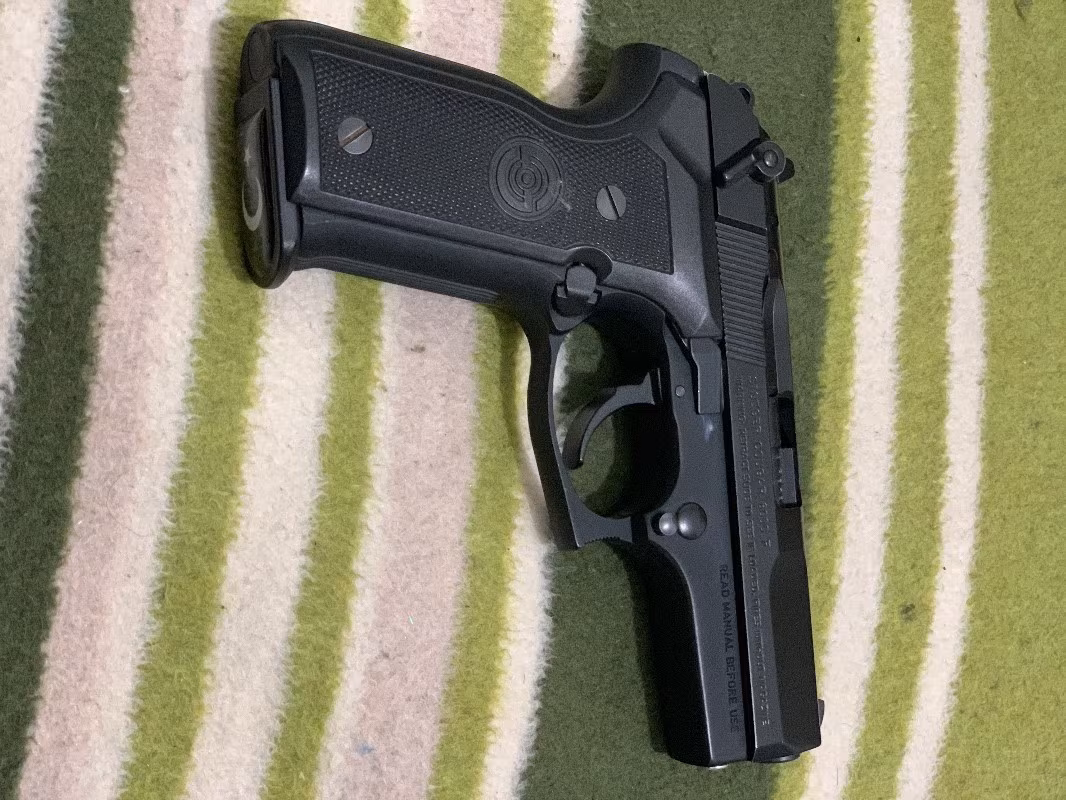 JANDARMA PERSONELDEN STOEGER 8000 F