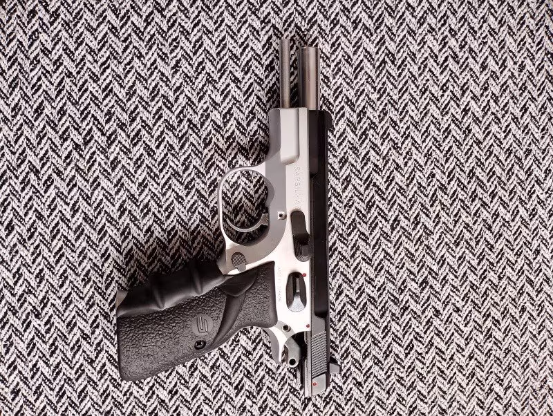 Emekliden temiz sarsılmaz