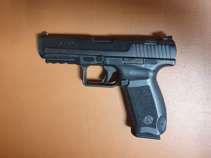 Canik TP9 SA SİYAH LAK RUHSATLI Tabanca