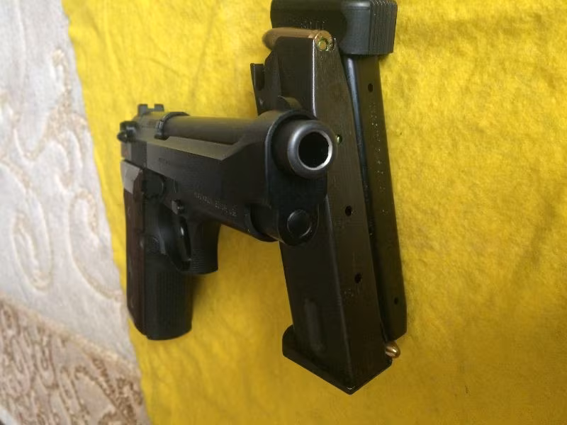 İTALYAN BERETTA 92 FS  (15+1 SIFIR AYARINDA - BULUNDURMA RUHSATLI)