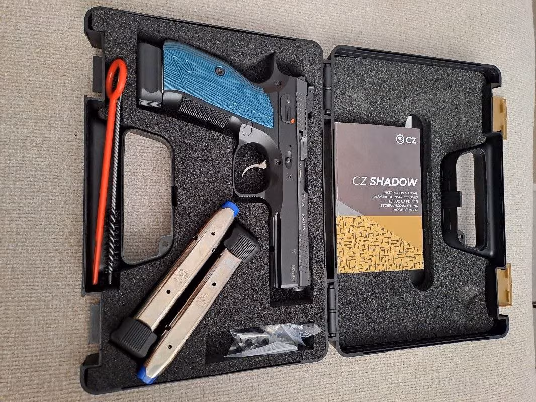 Cz Shadow 2