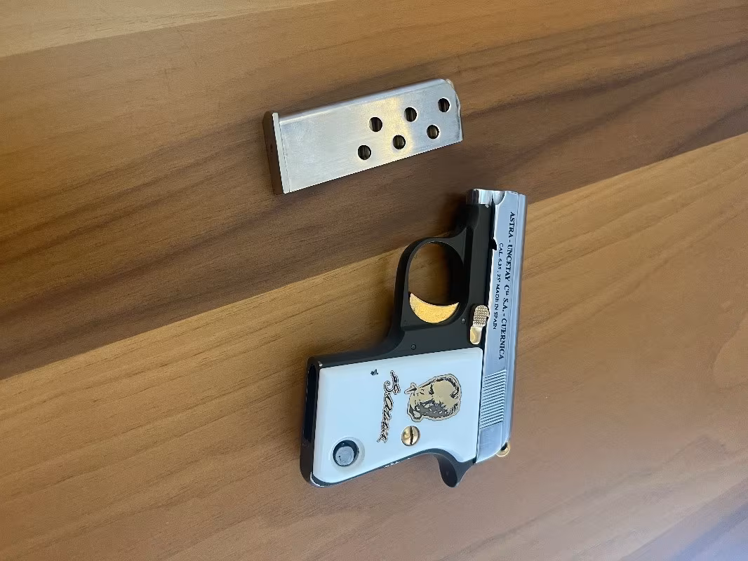 Fiyatı düştü! Yılın son fırsatı .Astra cup 6.35 Sedef işlemeli kabza , ilk günkü gibi…