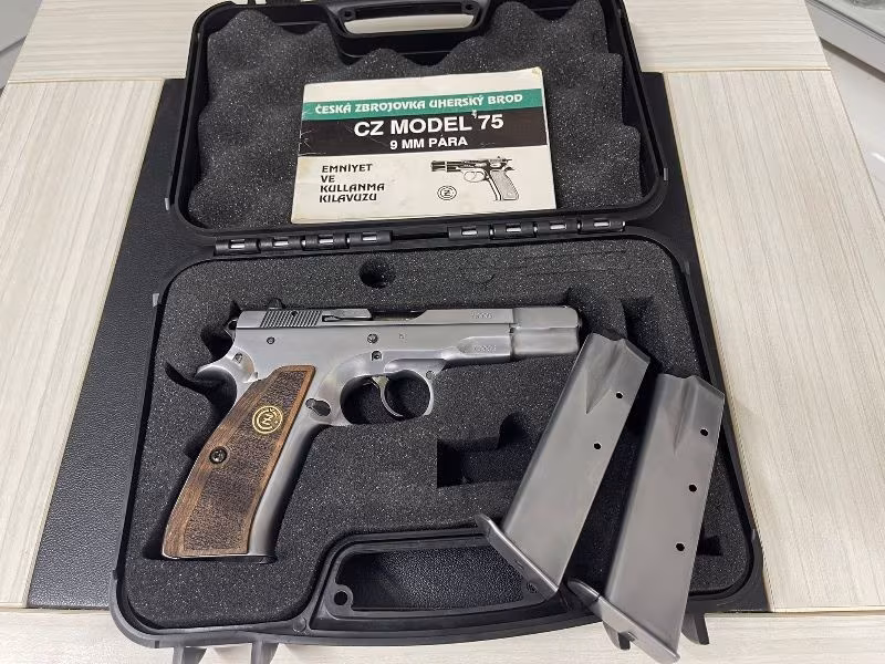 CZ 75 B