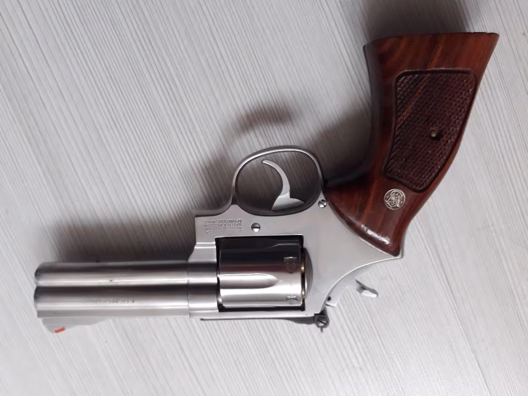 S&W Mod:686 / 4 inç