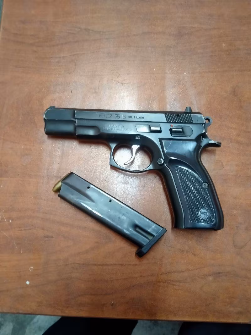 Kamu Personelinden CZ75 B