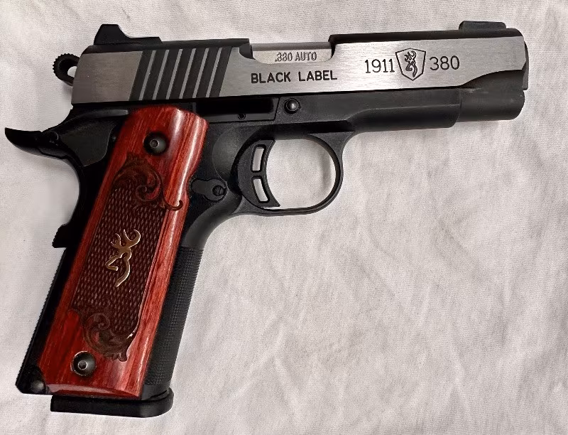 Browning 1911-380 Black Label Medallion Pro Compact