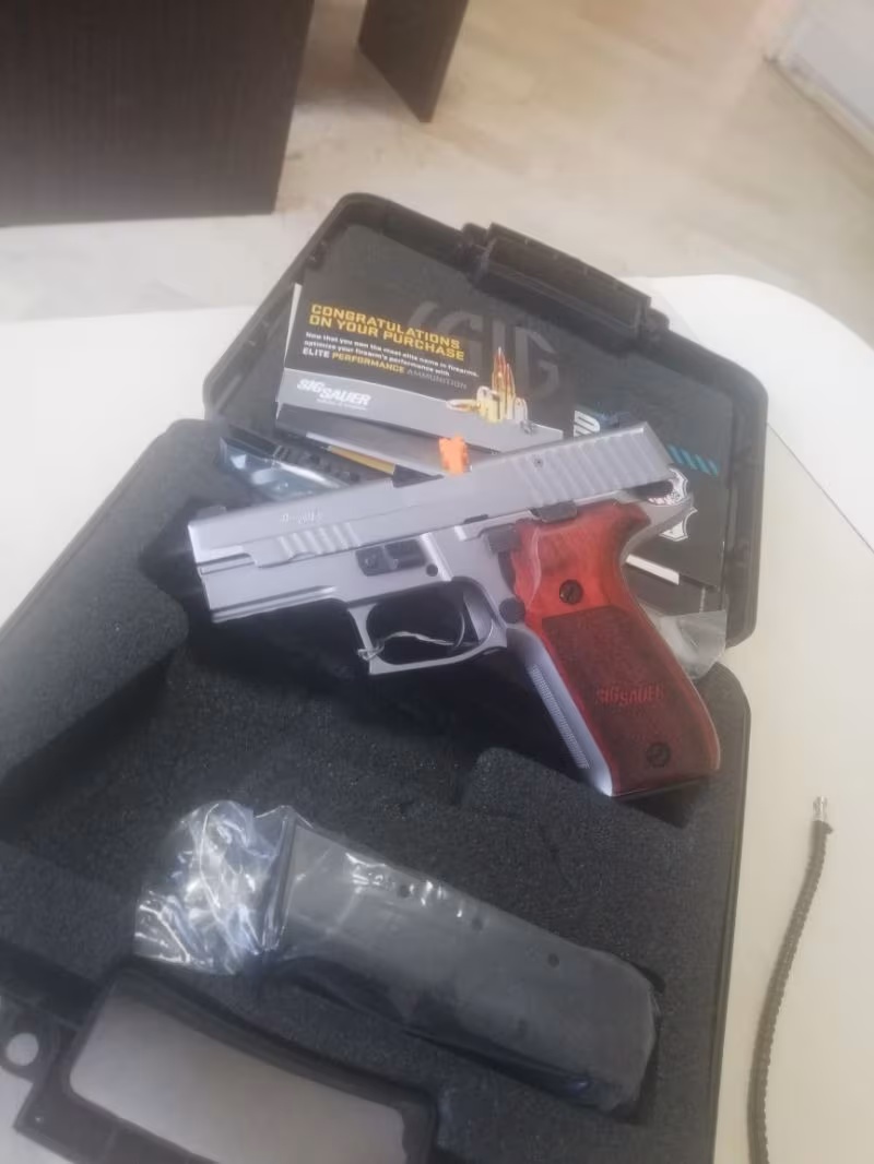 Sigsauer p226 elite sıfır hiç kullanılmamış