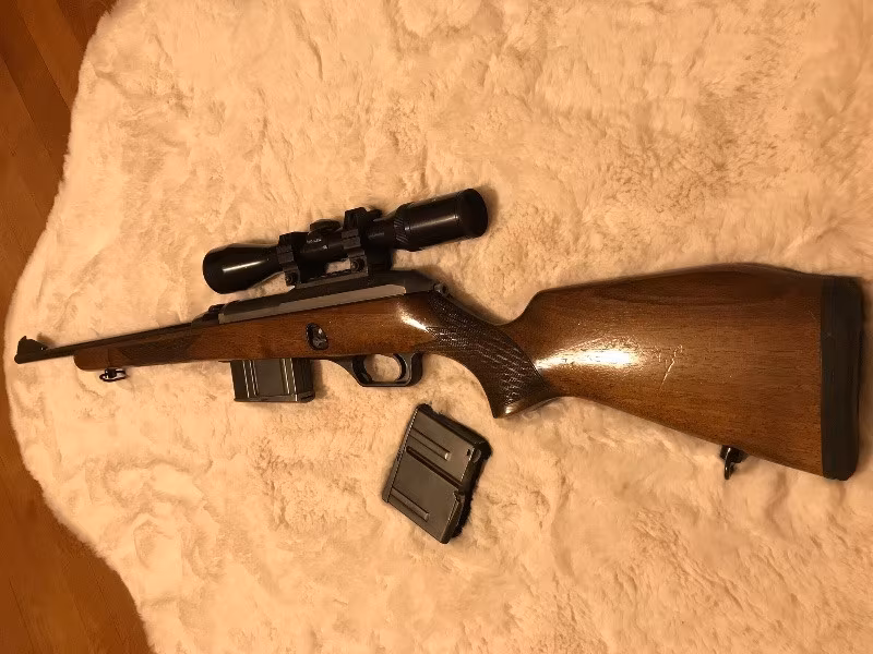 HECKLER & KOCH .30-06 'MOD. HK 940' SELF-LOADING SPORTING RIFLE