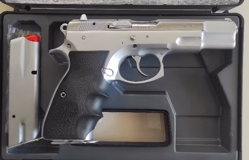✓CZ 75 B