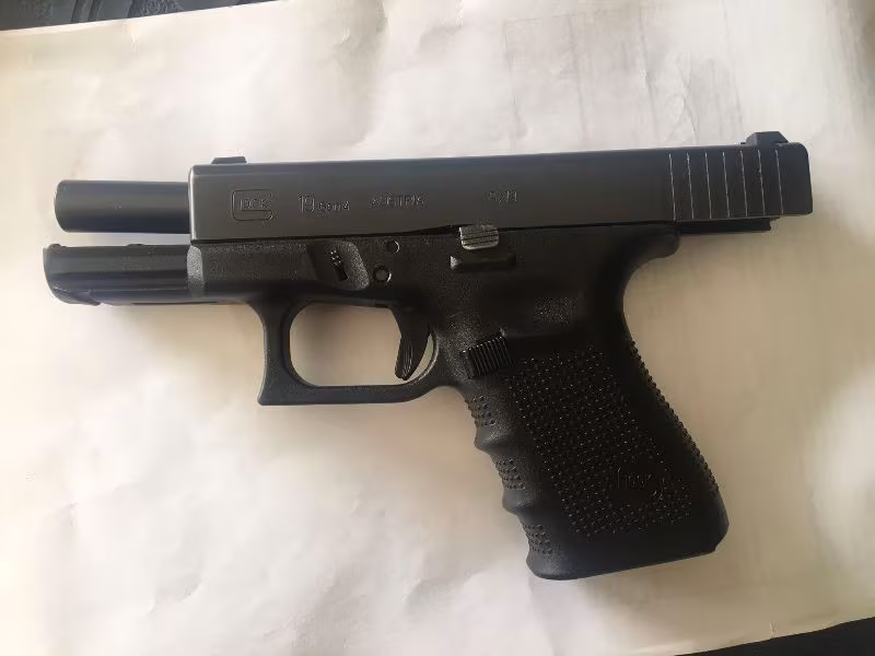 Askeri Personelden Temiz GLOCK 19 GEN4 ( SİLAH SATILMIŞTIR!!! )