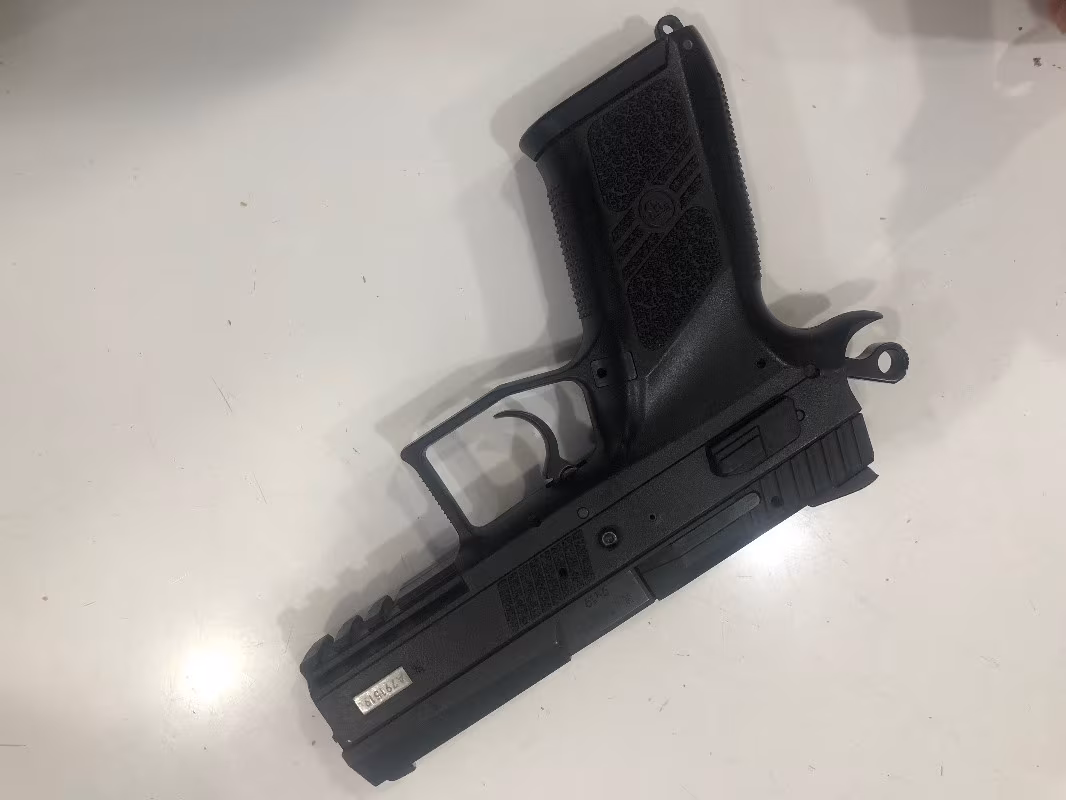 Cz-75 P-07 DUTY MODELİ SIFIR AYARINDA AZ KULLANILMIŞ