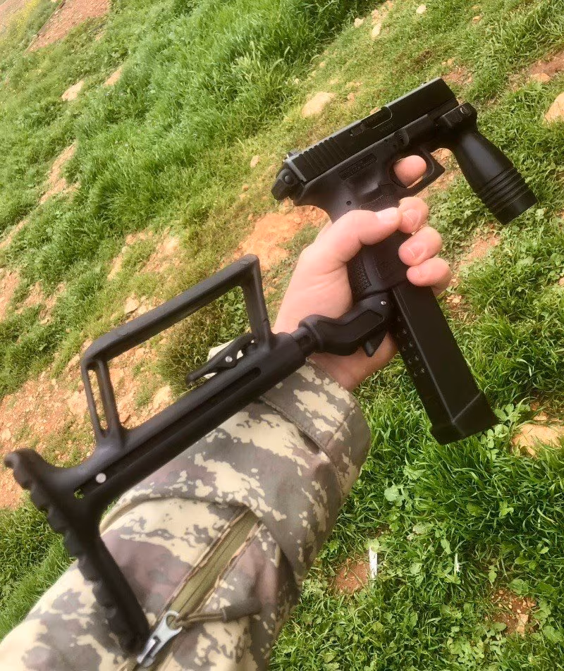Askeri personel den ful yapılı GLOCK
