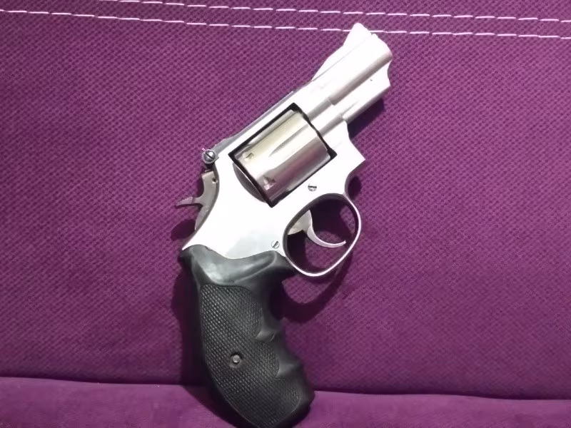 Smith Wesson 357 magnum 686 2,5 inç (etli namlu)