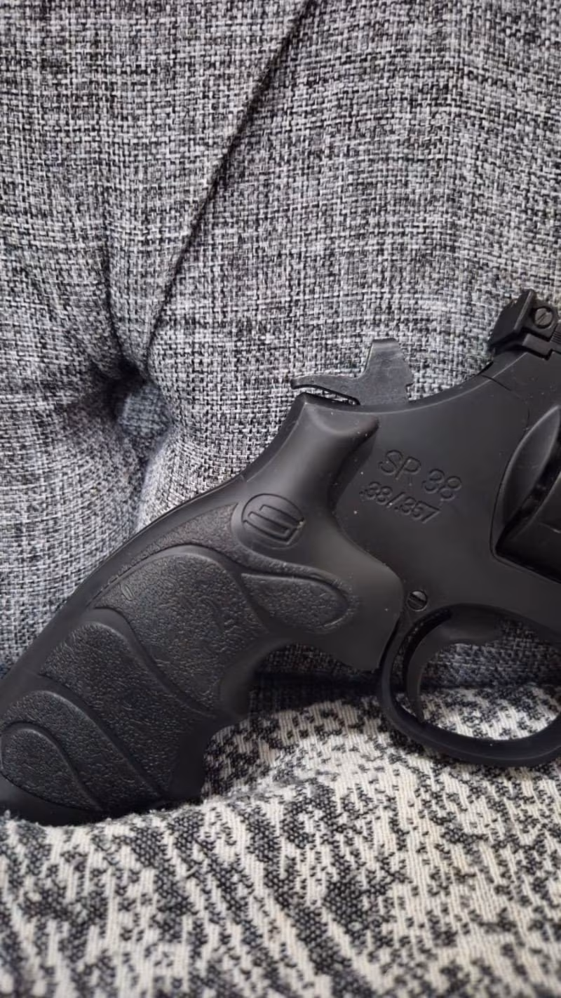 Sarsılmaz SR38 (6 İNÇ)