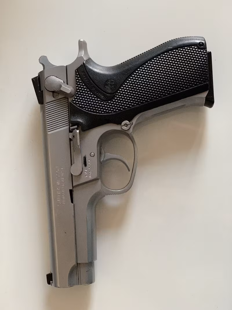 Smith Wesson 5906