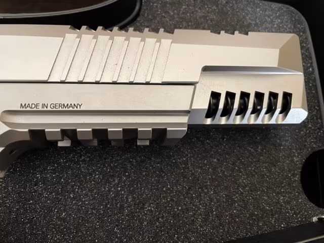 Sig Sauer X-6 Skeleton