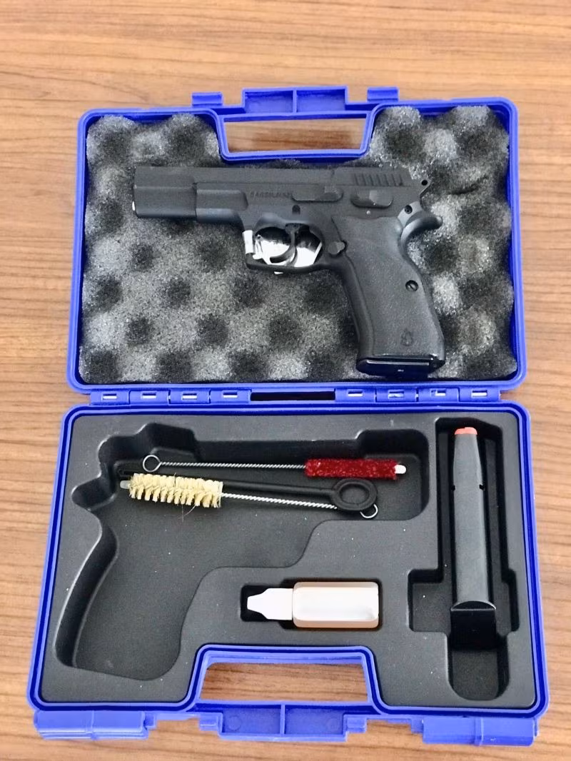 Sıfır Hiç kullanılmamıştır Sarsılmaz kılınç mega 2000