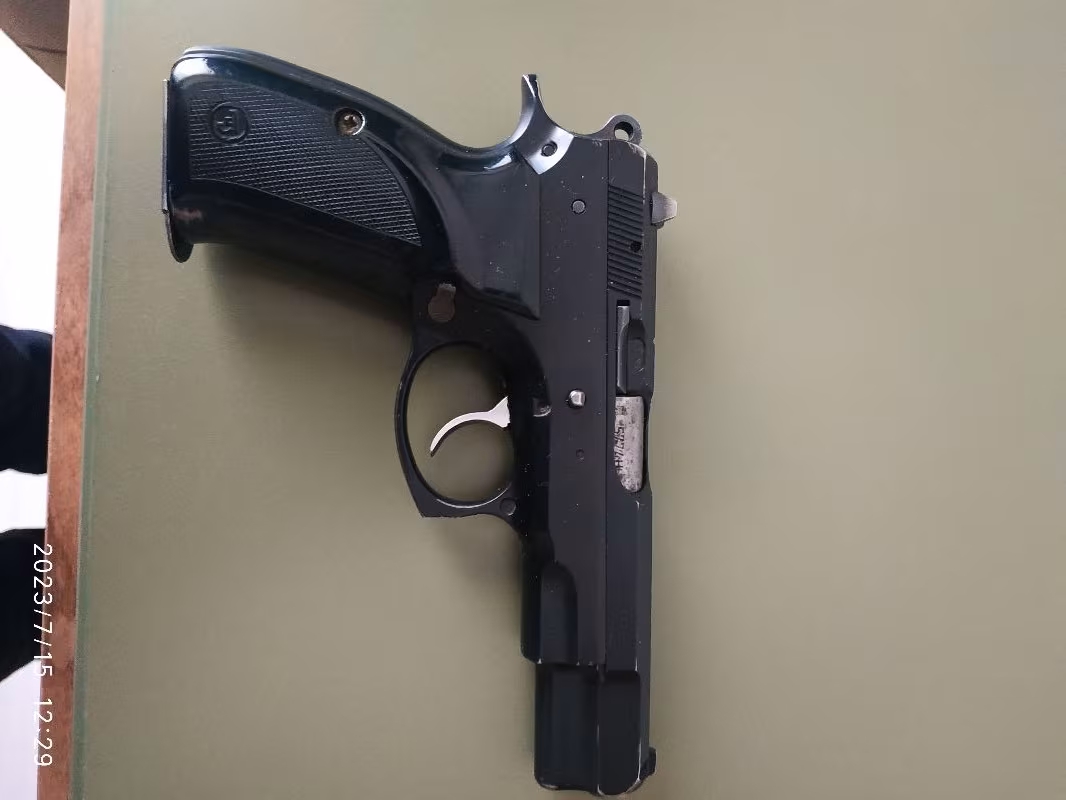 CZ 75 B