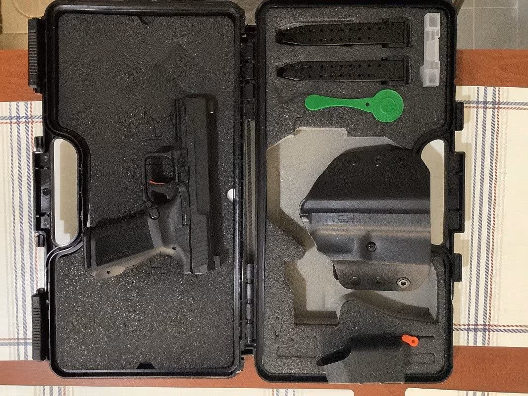 Emekli Polis Memurundan