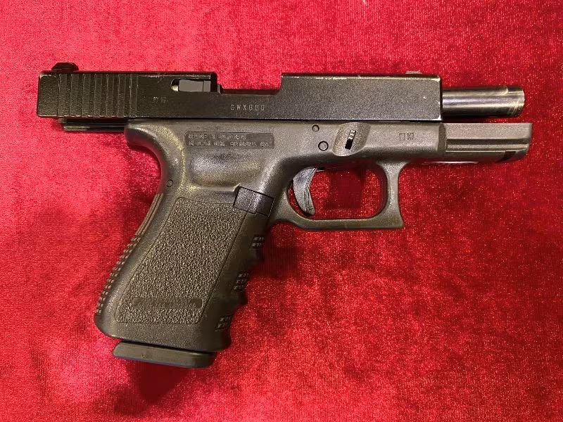 Sahibinden Temiz Glock 19 Gen3 9x19 mm tabanca
