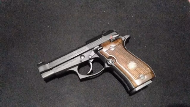 SAHİBİNDEN BERETTA F 84  -- 9 MM--