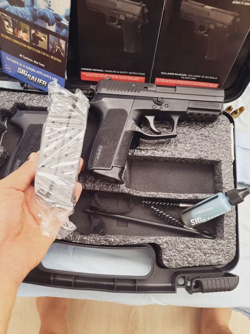 Sig Sauer SP2022 Orjinal Sıfır Ayarında Full kutu