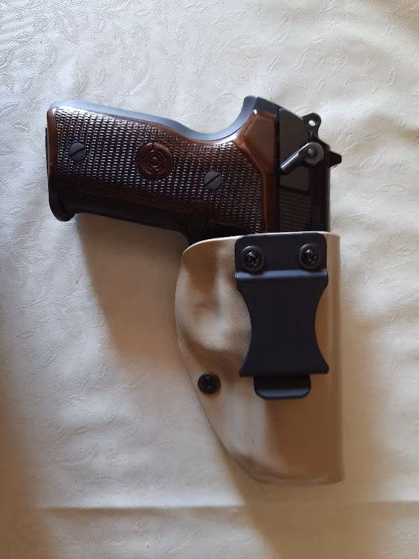 KAMU GÖREVLİSİNDEN STOEGER COUGAR 8000 FT