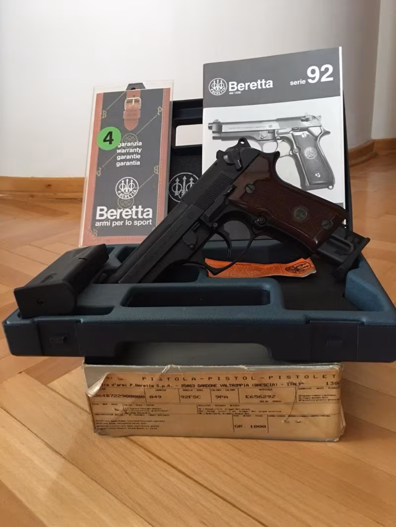 BERETTA F92 COMPACT