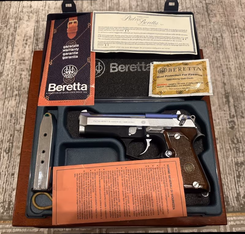Az Atım yapılmış Beretta Fs92.