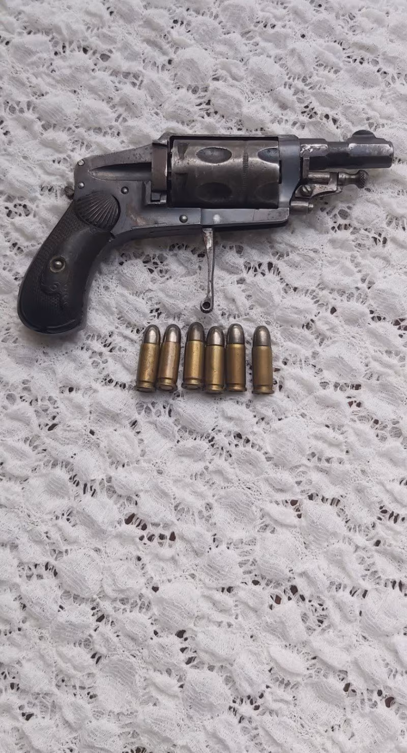 ANTİKA HAMMERLESS TABANCA