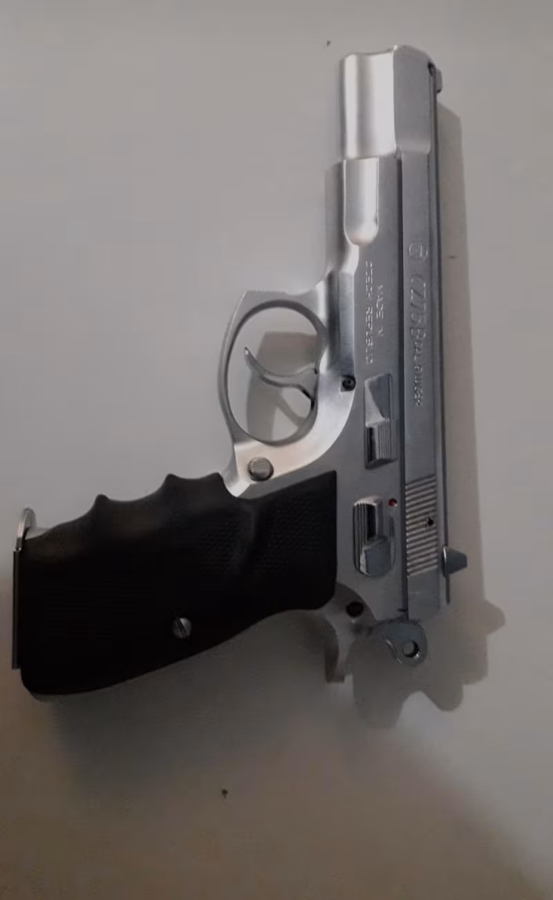 CZ 75 B 15+1