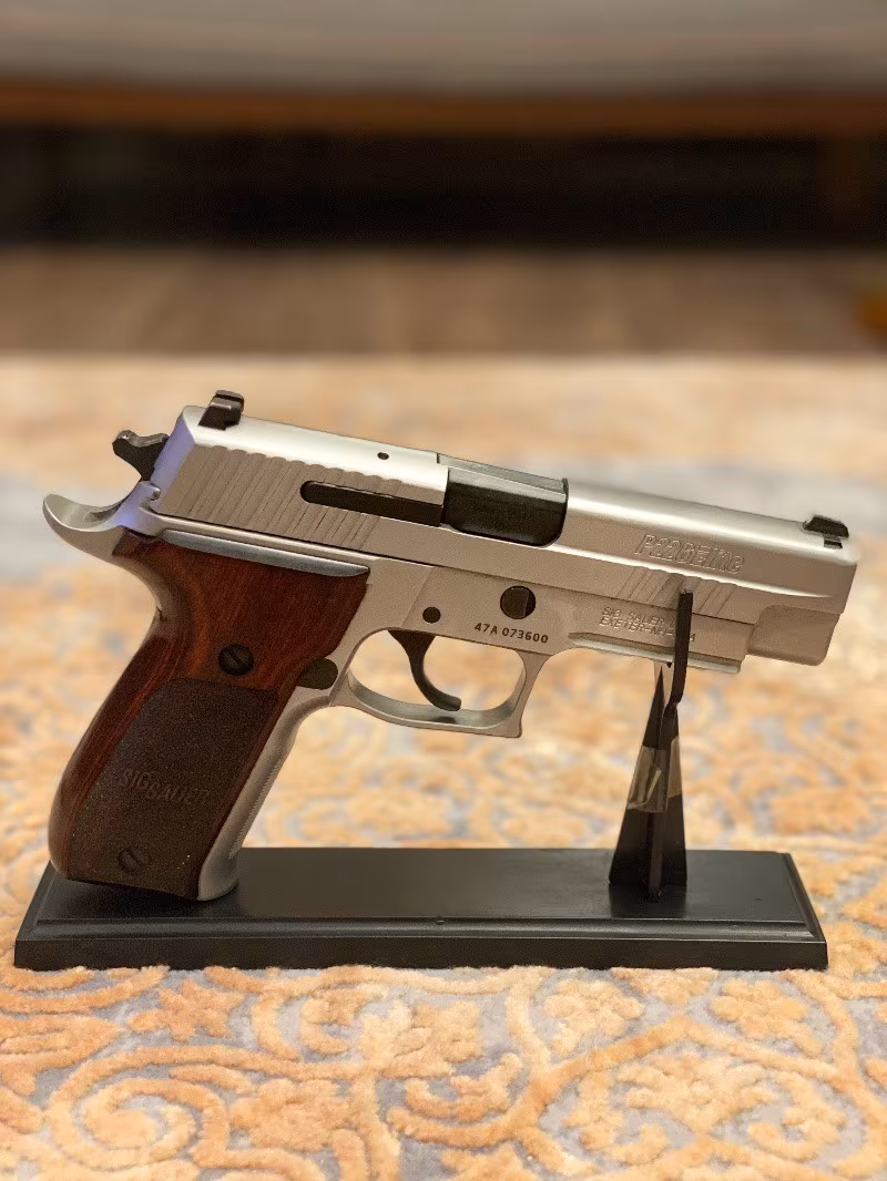 Sig SAUER P226 Elite Stainless