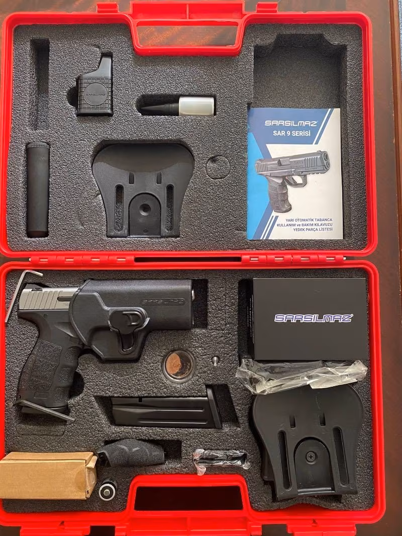 Kamu personelinden sıfır SAR 9 CX Polimer Gövdeli