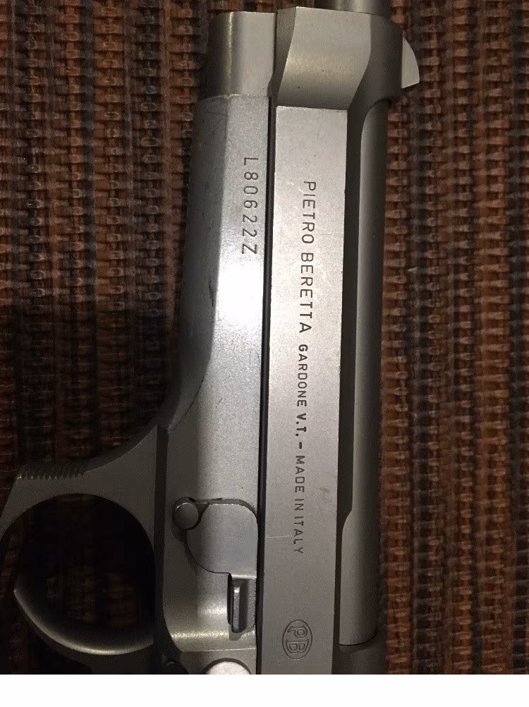 Emniyet mensubundan çok az kullanılmış F92 BERETTA INOX