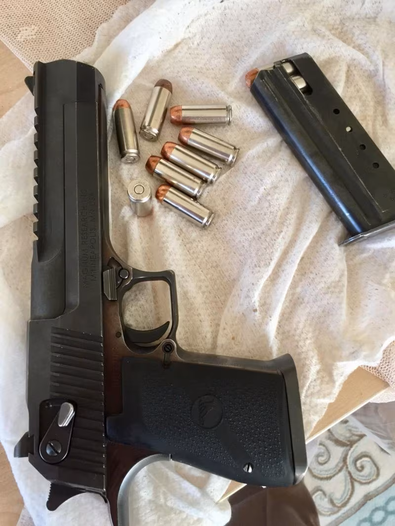 DESERT EAGLE 50 KALİBRE TEMİZ