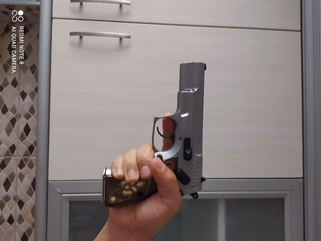 KAMU GÖREVLİSİNDEN KILINÇ 2000 MEGA İNOKS