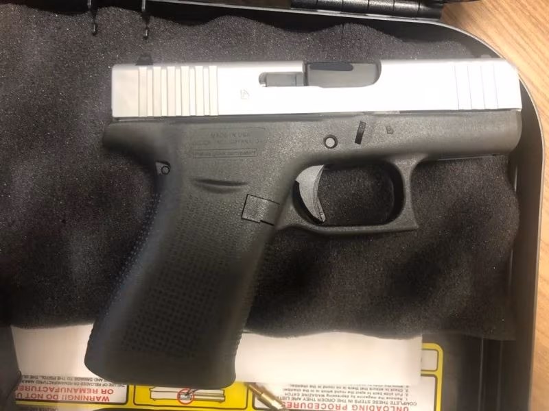 kamu personelinden sıfır glock 43 x silver slide