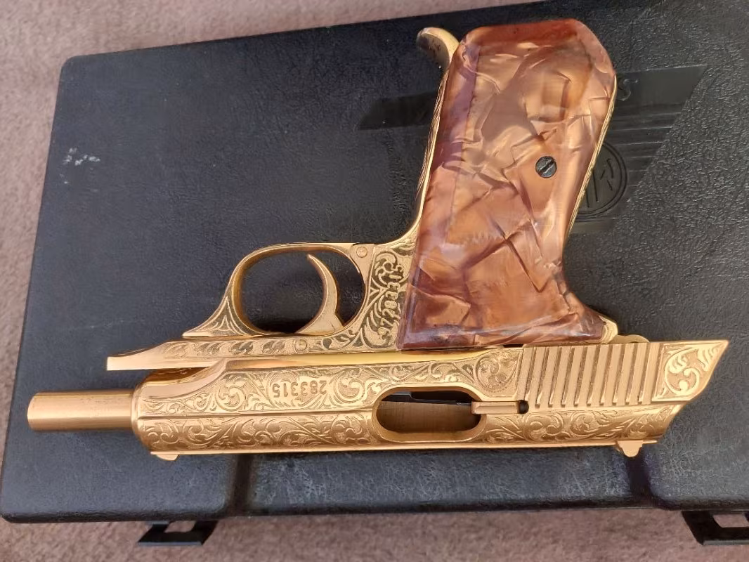 Altın kaplama 7.65 MKE