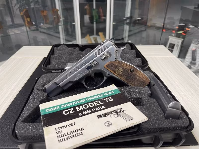 CZ 75 B