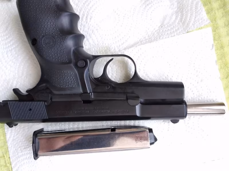 AZ BULUNAN RR 215  SERİSİ